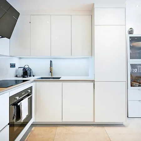 شقة Two Bedrooms With View Over The Sea أنتيب